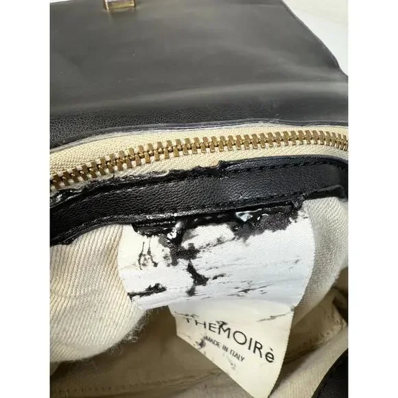 THEMOIRè Black Feronia Crossbody Bag with Hardware Tarnishing and Surface Dents - Picture 6 of 15